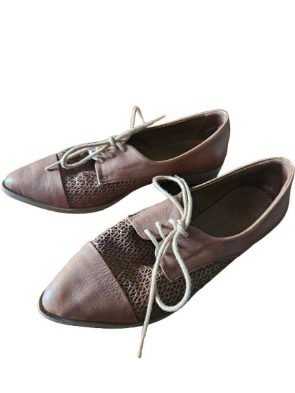 Bueno Women's Brown Lace-Up Pointed Toe Oxfords